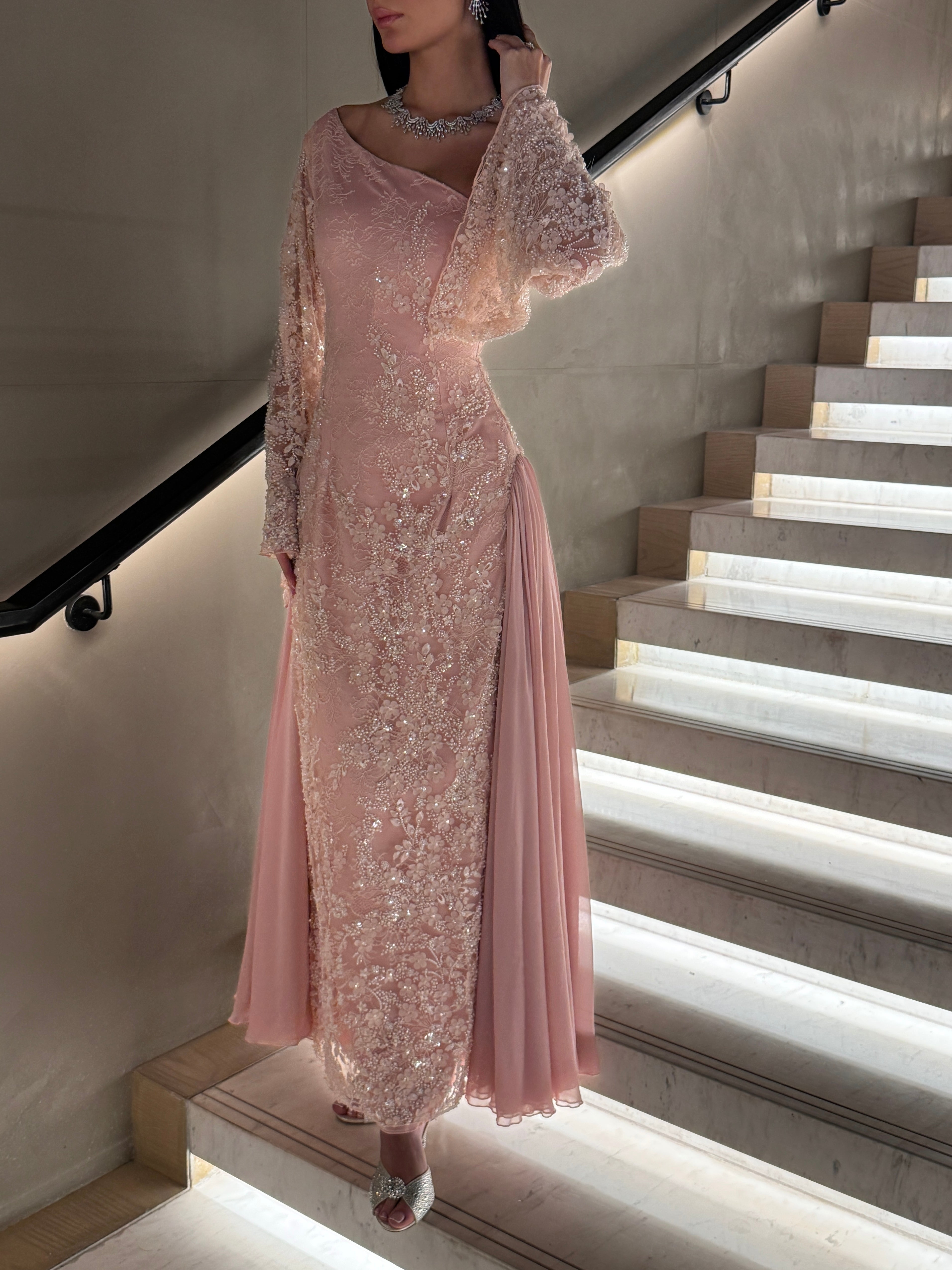 N081 – Noor Design