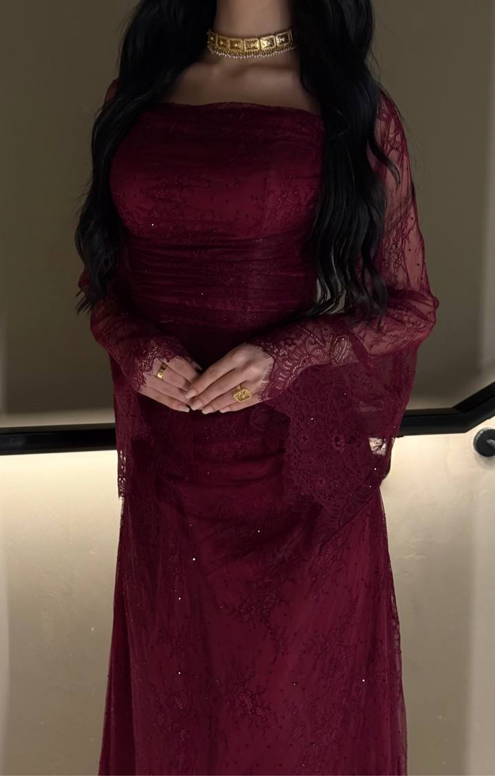dantil maroon dress - Noor Design