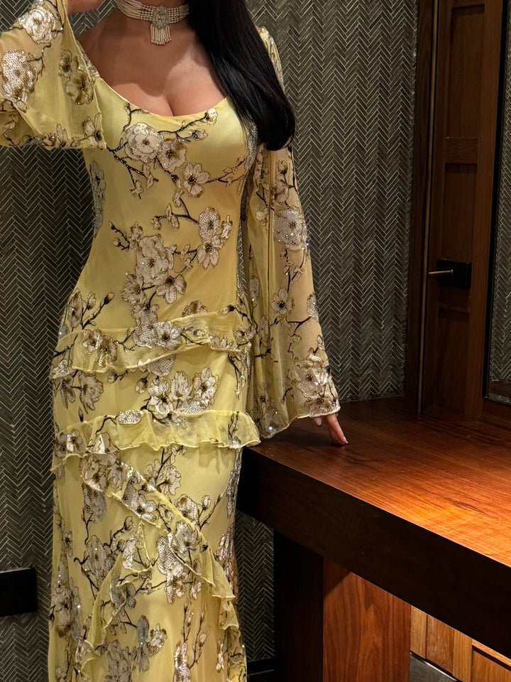 N058 - Noor Design