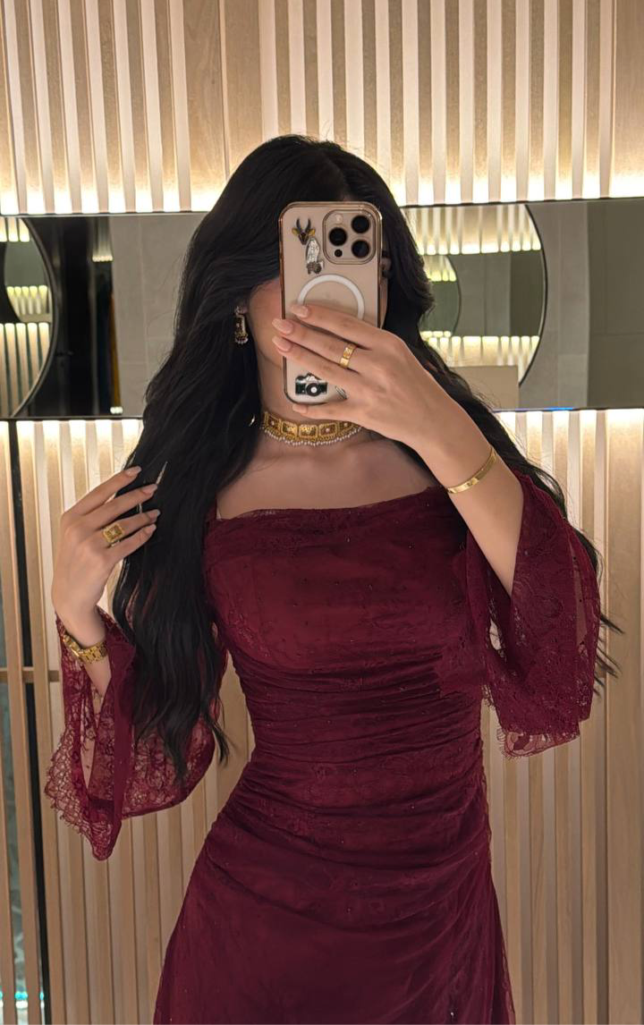 dantil maroon dress - Noor Design