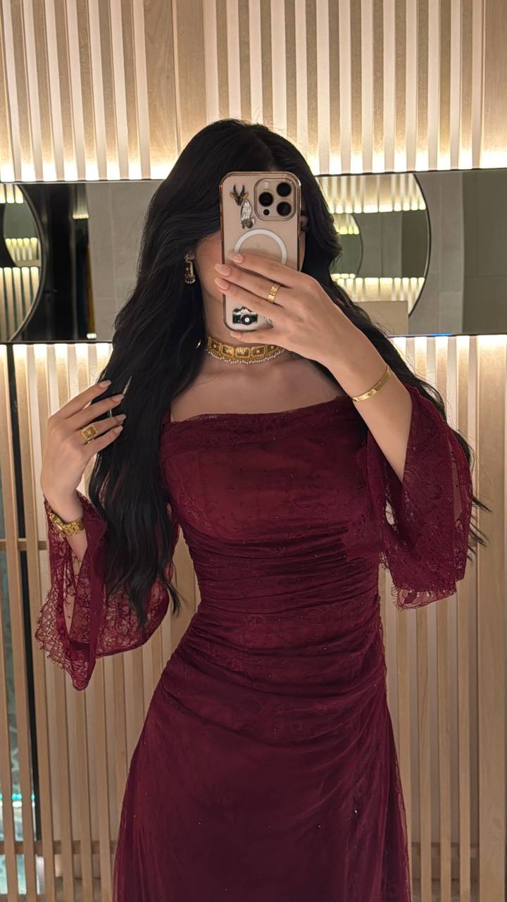 dantil maroon dress - Noor DesignNour Design